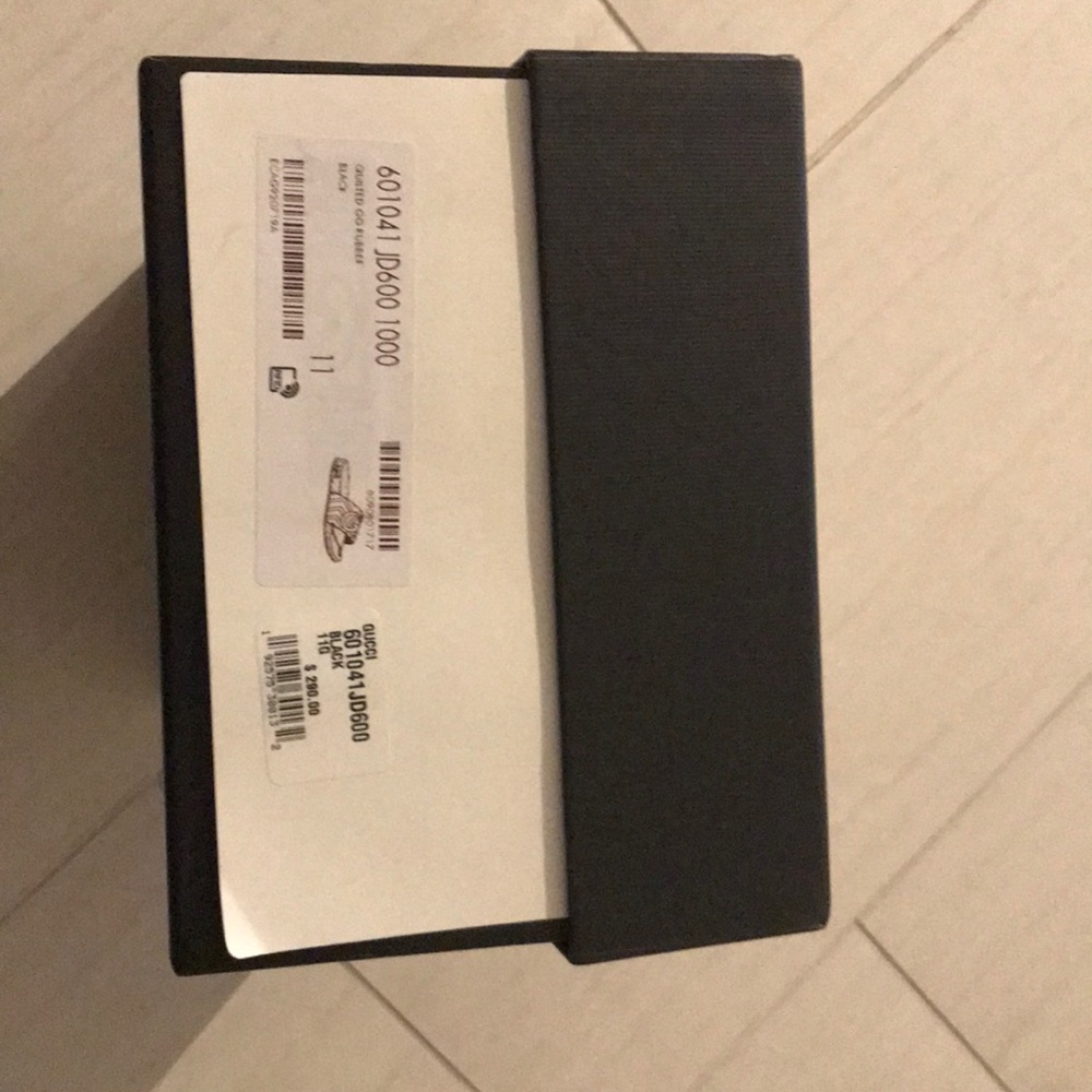 Men Gucci Rubber Slides